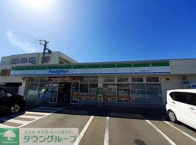 コンビニ　ファミリーマート四街道大日店（コンビニ）まで620m