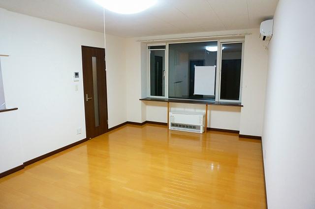 居室・リビング　リビング１