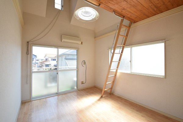 居室・リビング　洋室