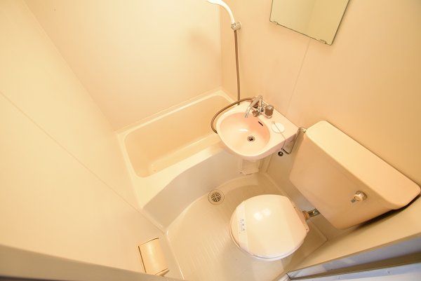 バス・シャワールーム　浴室