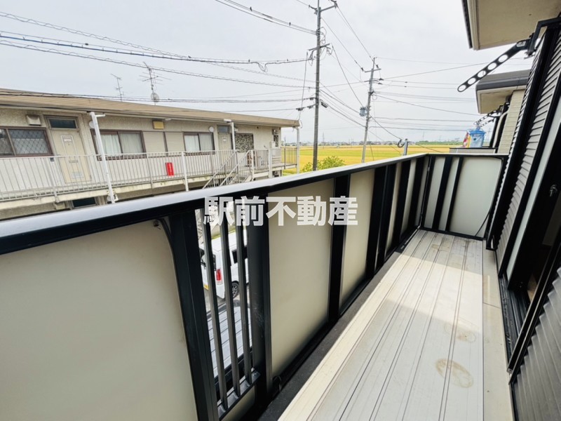 バルコニー　ひろ～いバルコニー付き