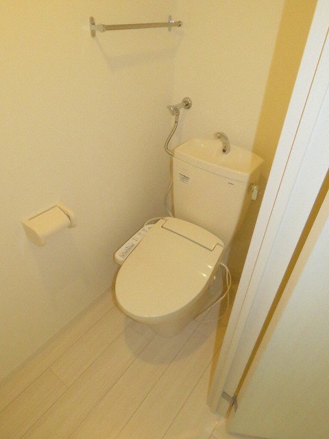 トイレ　いつも清潔・ウォシュレット完備しています♪