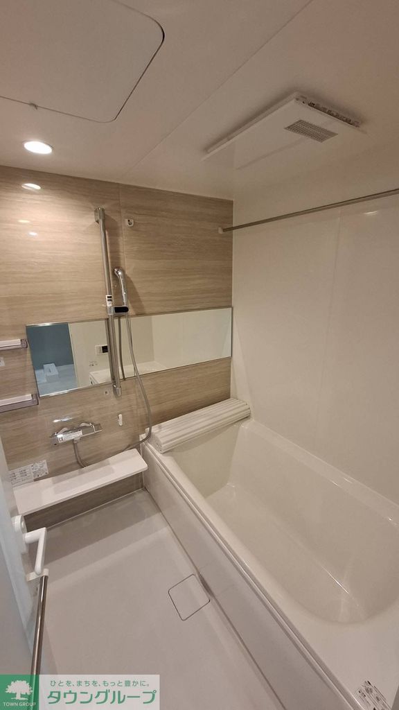 バス・シャワールーム　洗面