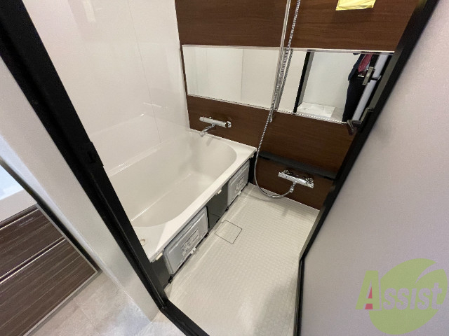 バス・シャワールーム