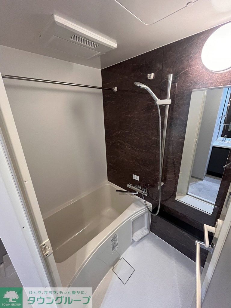 バス・シャワールーム　バス