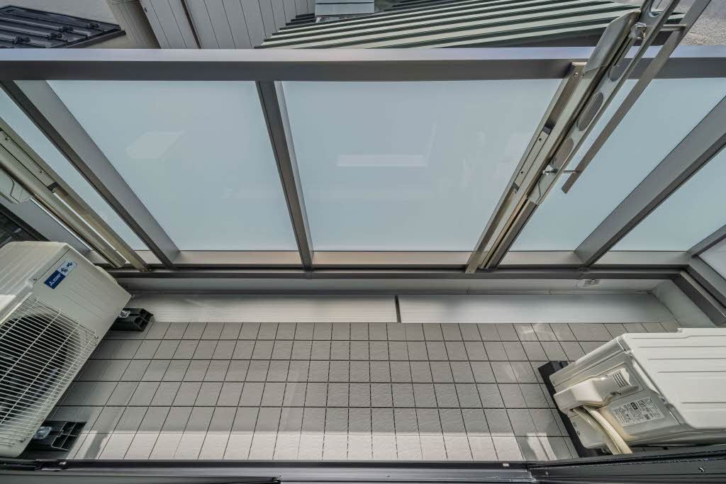 バルコニー　バルコニー