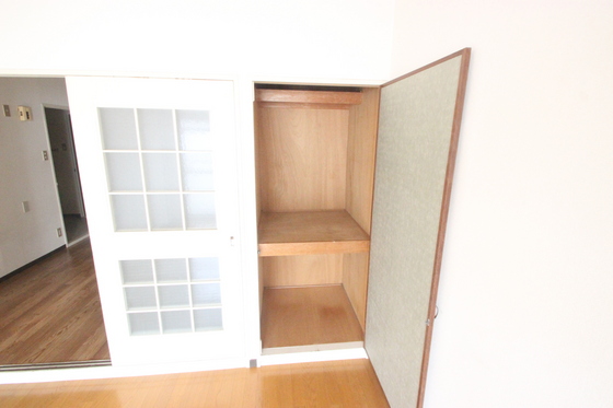収納　※別号室の写真です