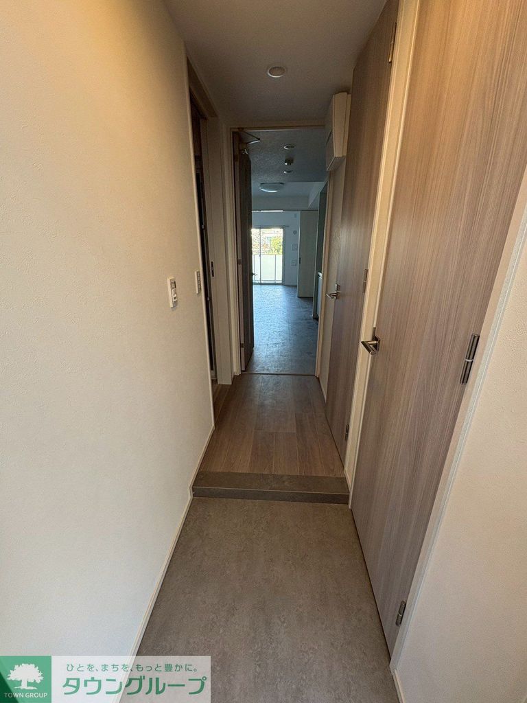 玄関　タウンハウジング仙川店まで♪