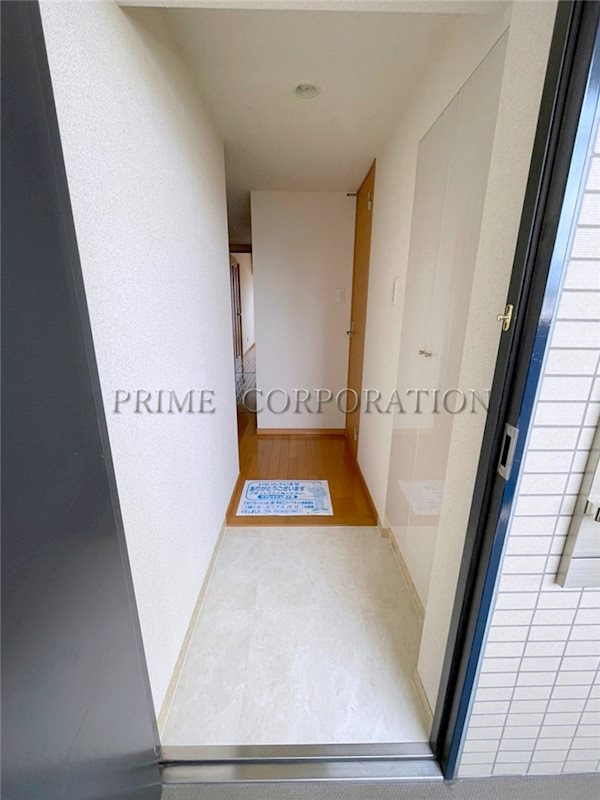 玄関　※参考写真※