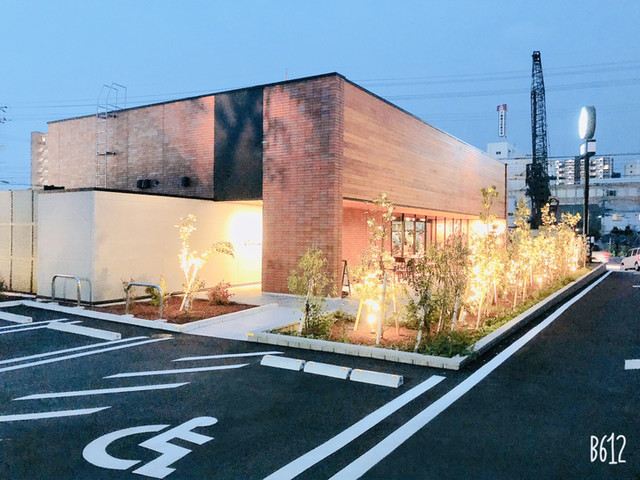 飲食店　スターバックスコーヒー岡山中仙道店（飲食店）まで768m