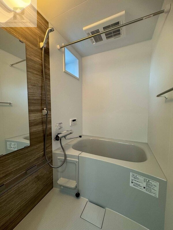 バス・シャワールーム　同シリーズ物件参考写真