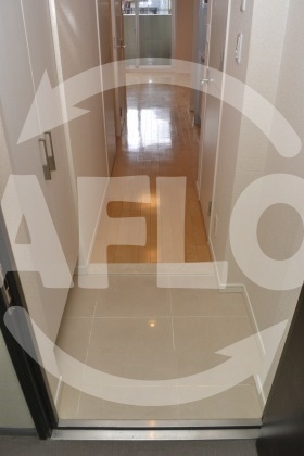 玄関　アークアベニュー梅田北　玄関スペース