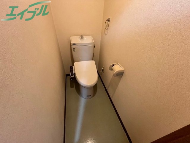 トイレ　※同型参照