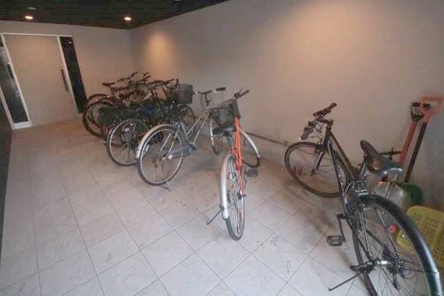 その他共有部分　屋内駐輪場♪