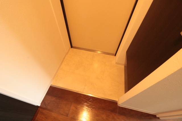 玄関　玄関、シューズボックス！