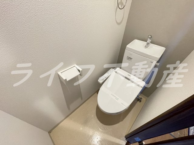 トイレ　清潔感のあるトイレです