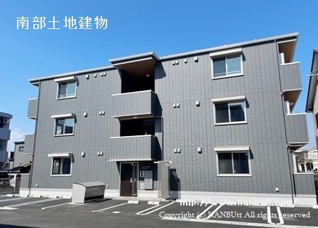 建物外観　新築ZEH住宅
