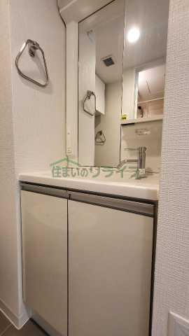 洗面設備　別部屋参考写真となります。