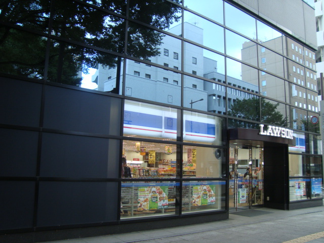 コンビニ　ローソン仙台上杉1丁目店（コンビニ）まで111m