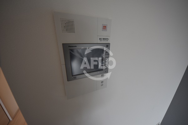 セキュリティ　スプランディッド京橋EAST　モニター付きインターホン