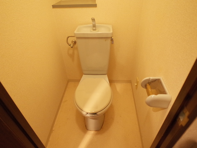 トイレ　トイレ