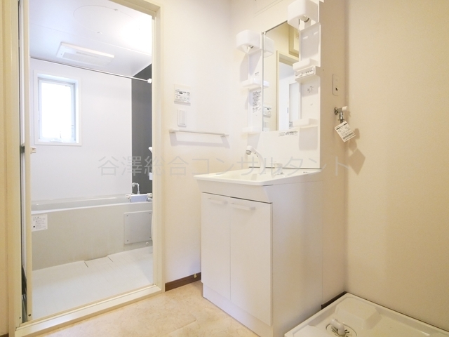 洗面設備　洗髪洗面化粧台