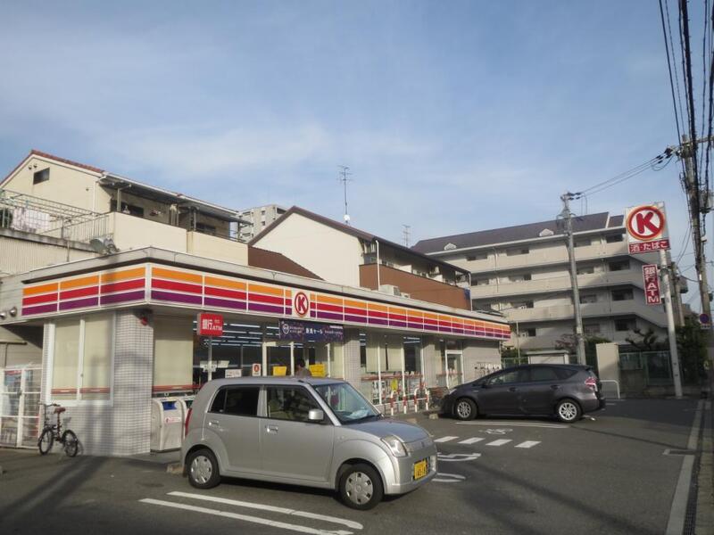コンビニ　サークルKサンクス　東中浜四丁目店（コンビニ）まで412m