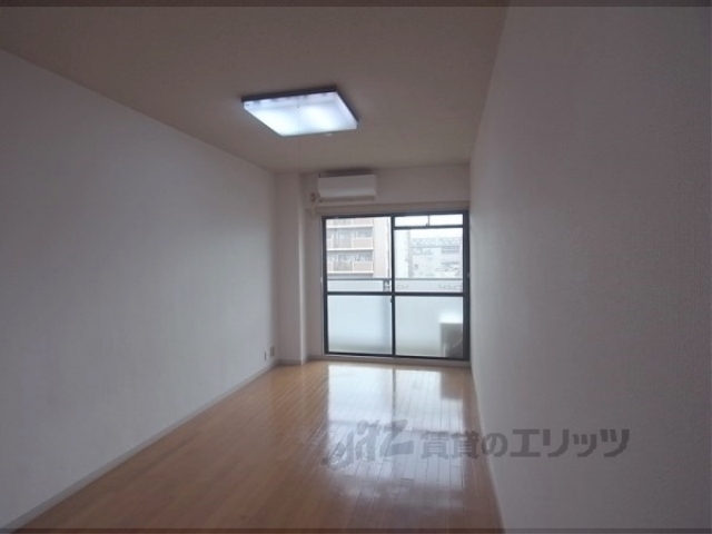 居室・リビング　洋室