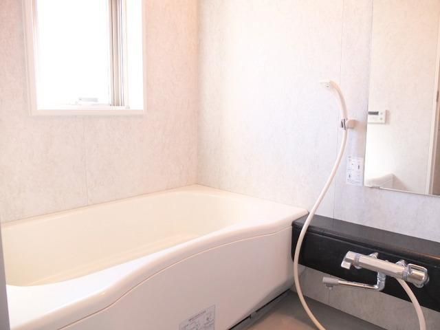 バス・シャワールーム　タウンハウジングレジデンス事業部　恵比寿店・赤坂店までお問…