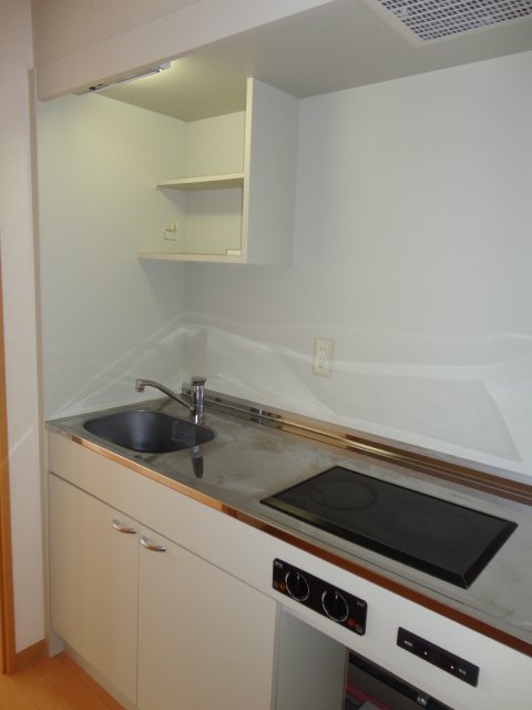 キッチン　電気コンロ・1BOX冷蔵庫付