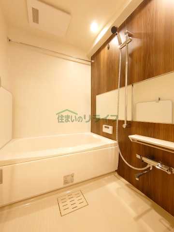バス・シャワールーム　別部屋参考写真