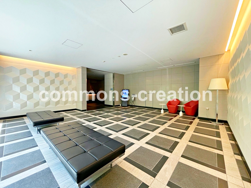 飲食店　スターバックスコーヒー赤坂溜池タワー店（飲食店）まで166m