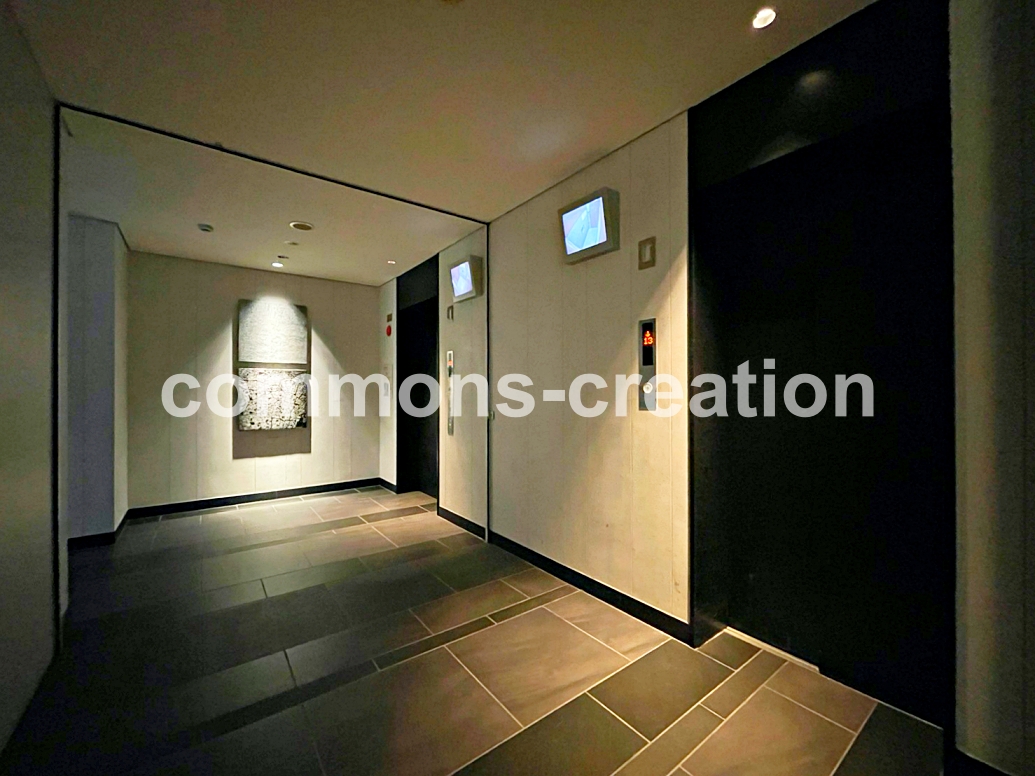 銀行　三井住友銀行赤坂支店（銀行）まで231m