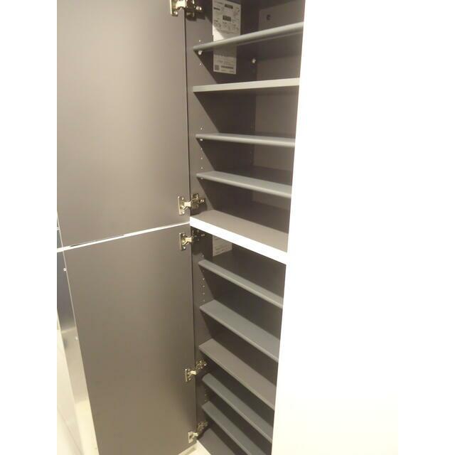 玄関　下足入れ