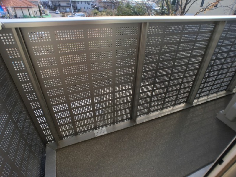 バルコニー　図面と現状に相違がある場合には現状を優先