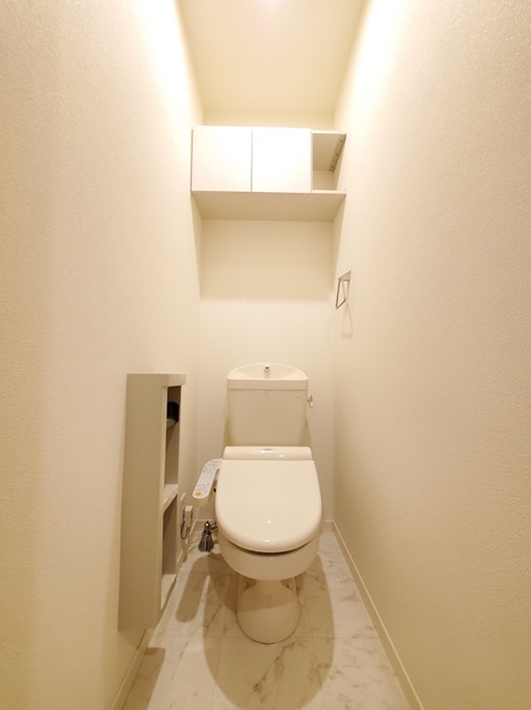 トイレ　今や常識のシャワートイレ完備！快適なレストルームに！