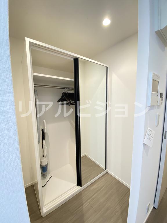 収納　色味が異なる場合がございます。