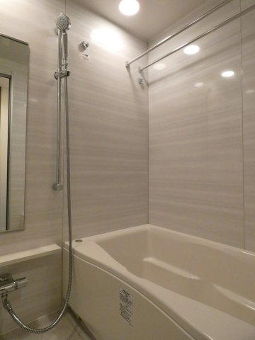 バス・シャワールーム　バス※別部屋参考写真