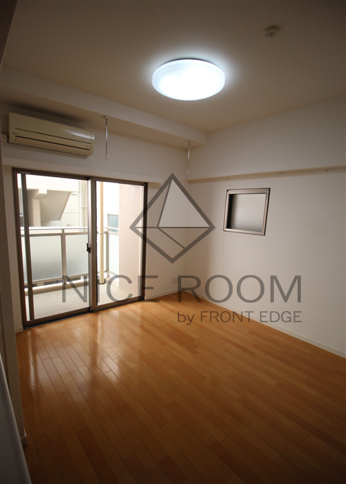 居室・リビング　レジディア谷町　リビング