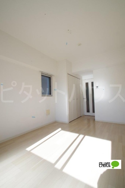 その他部屋・スペース　角部屋ですよ！