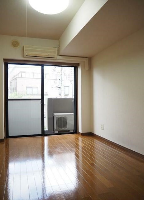 居室・リビング　※同仕様写真含む