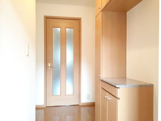 玄関　明るい玄関です