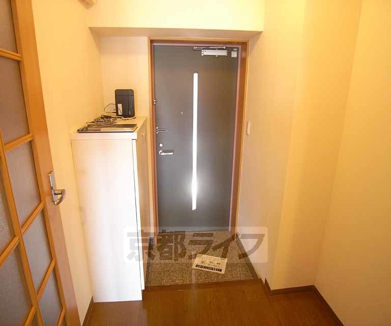 玄関　玄関です。