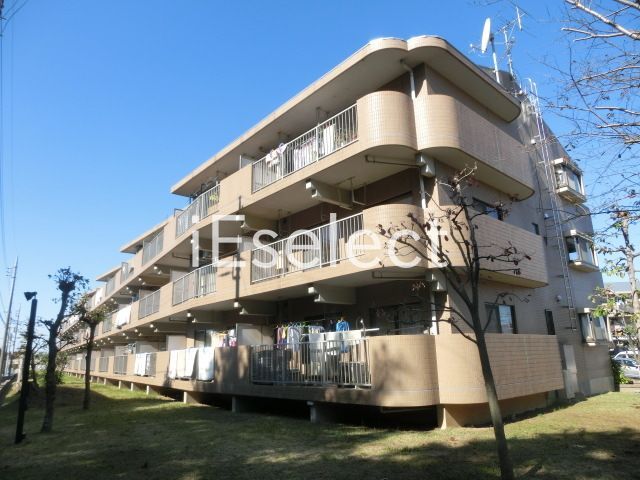 建物外観　防音性の高いＲＣ造になります。