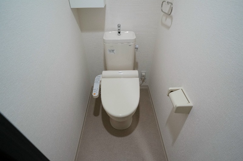 トイレ　別号室イメージ