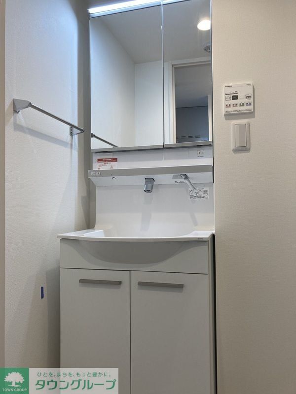 洗面設備　★お部屋探しは株式会社タウンハウジング東京まで★