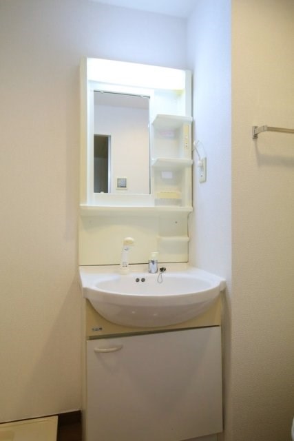 洗面設備　※同じ間取り別号室参考写真 　現状優先
