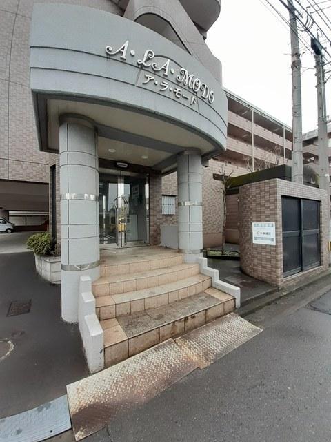 トイレ　ベランダ