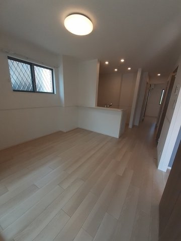 居室・リビング　ゆったり過ごせる居間です