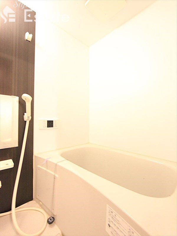 バス・シャワールーム　バスルーム